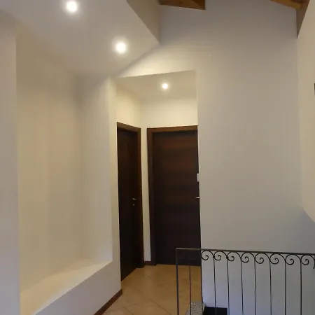 Romantica Mansarda Con Vista Meravigliosa Apartman *