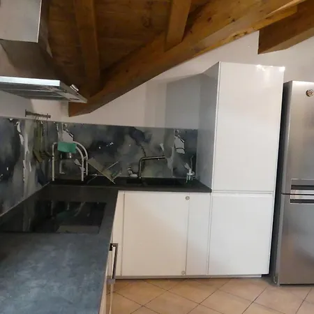 Romantica Mansarda Con Vista Meravigliosa Apartman *